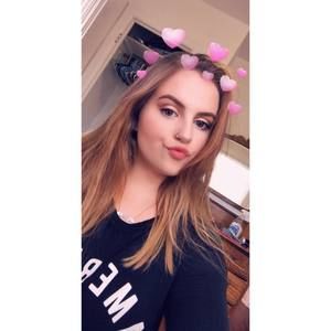 Meet your Posher, Zoe-lee